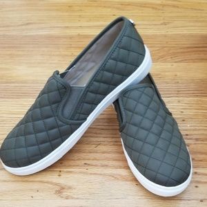 Forest green quilted slip on tennis shoes
